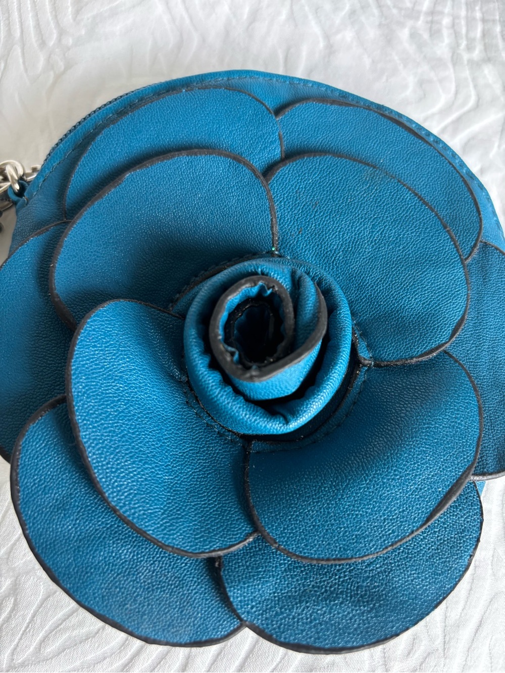 Teal Floral Crossbody Wristlet Bag - Picture 8 of 8